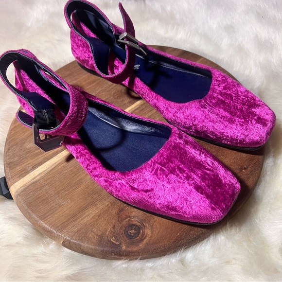 Free People Mystic Mary Jane Velvet Flats with Ankle Strap Size EU 40, US 10 - Picture 3 of 12